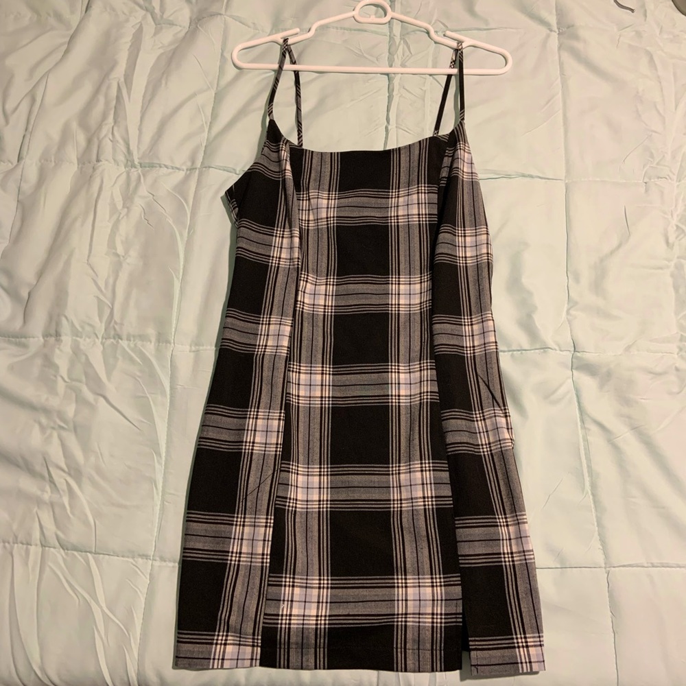 Forever 21 plaid bodycon zip dress
